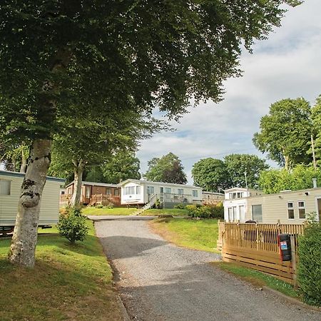 Grondre Holiday Park Clynderwen Exterior photo