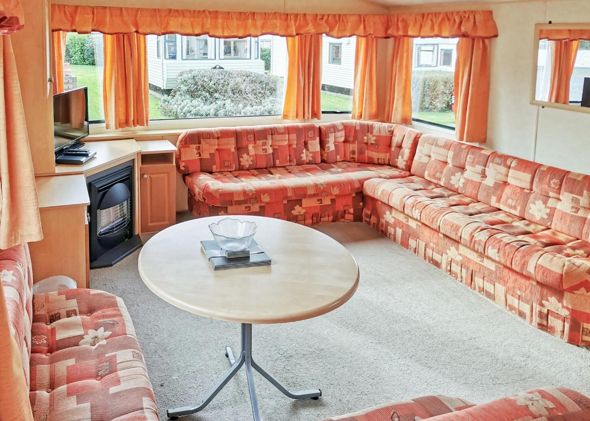 Grondre Holiday Park Clynderwen Room photo